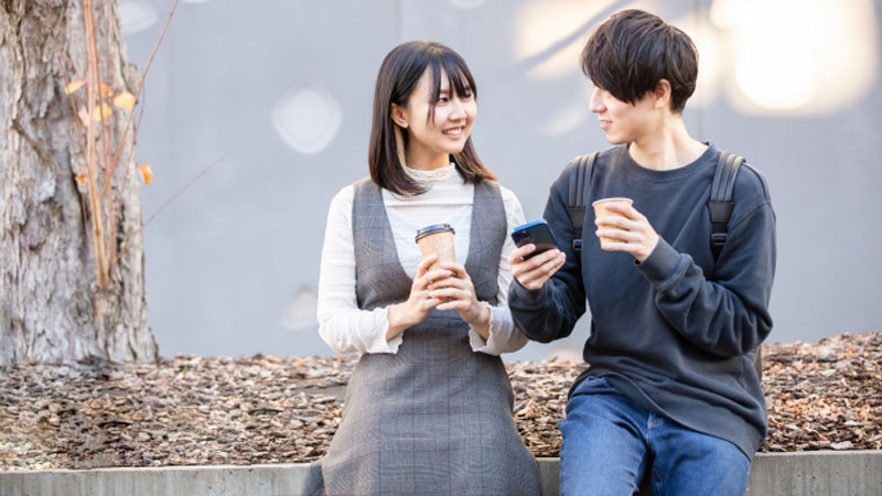 20代におすすめのマッチングアプリ｜恋活しやすいアプリを厳選比較