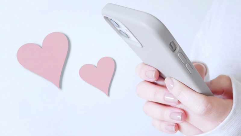 マッチングアプリの最初のメッセージ例文｜返信が来やすい書き方を解説