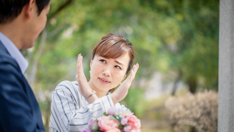 マッチングアプリで会えない人の特徴10選｜デートにつながらない原因と対策